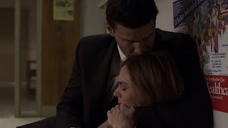 Bones 5x01 - Brennan gets stabbed