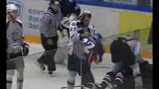 KHL. Sibir vs Dynamo Riga (Anisin\u0026referee vs Petrovicky KO)