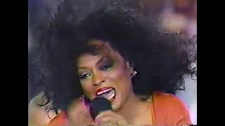 Greatest Super Bowl Exit: Diana Ross in a Helicopter!