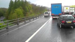 Queue jumping on the M25