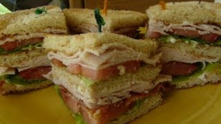CLASSIC CLUB SANDWICH - How to make  a CLUBHOUSE SANDWICH