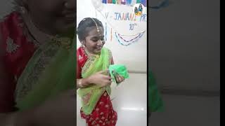 My sister's birthday gift prank 🤣🤣🤣22|1|22|birthday gift prank ideas |vaka's family #shorts