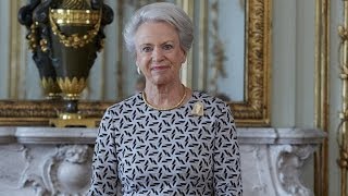 Prinsesse Benedikte fik besøg af grønlandske børn på Amalienborg