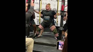 Powerlifter Leah Reichman Sinks All Time World Record Squat of 399 1kg