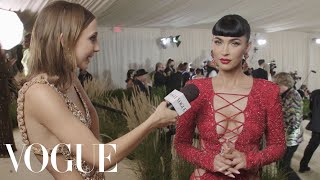 Megan Fox on Her Dracula-Inspired Met Look | Met Gala 2021 With Emma Chamberlain | Vogue