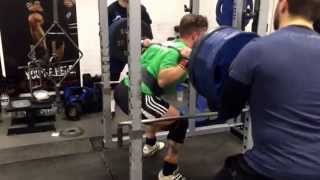 Squat 225kg (496LB) x 10 @ 83kg. Owen Hubbard 22yr old.