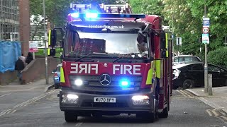 London Fire Brigade - Battersea Dual Purpose Ladder H271 Turnout on Lights and Sirens!!