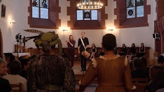 Courtly Renaissance dance (in costume!) with historical flute and drum | Ensemble Zweigulden