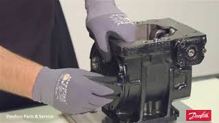 Pro Hydraulics Danfoss Power Solutions – Series 90 Pump Assembly - - Hydraulic training video