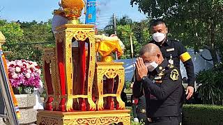 พะเยา ผบ.ทบ ถวายเทียนพรรษาและมหาสังฆทานแก่พระสงฆ์ 22 รูป