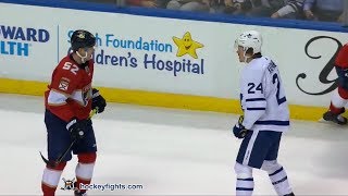 Kasperi Kapanen vs MacKenzie Weegar Feb 27, 2020