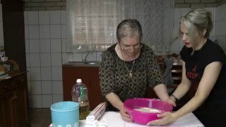 Zeppole for Christmas:  Italian Recipes - Cooking with Nonna Lucia