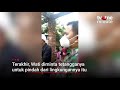 gara gara tuduh tetangganya pesugihan ibu wati dihajar habis habisan oleh warganet tvone minute