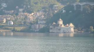 スイス寄宿学校留学生が見慣れる絶景、レマン湖と蒸気船【スイス留学.com】