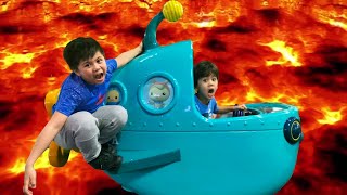 The Floor is Lava Challenge and Family Fun Time at Chuck E Cheese