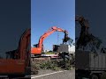 道路工事のある日の作業風景