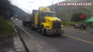 IMPRESIONANTE SONIDO DEL FRENO DE MOTOR DE UN KENWORTH T800| CAMIONES DE LA VIEJA ESCUELA