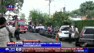 Kebakaran Landa Plaza BRI di Surabaya