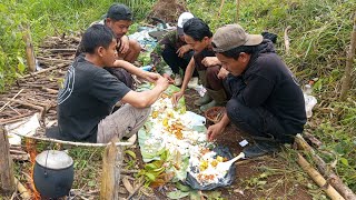 TRADISI MENYAMBUT BULAN PUASA⁉️papajar Menu nasi liwet sederhana nikmat luar biasa...