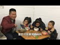 河南南阳：农村媳妇休息天回家做一锅粉条汤，小伙端着瓢吃得真香