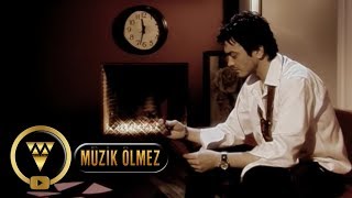 Orhan Ölmez  - Aşk Beni Sevmedi (Official Video)