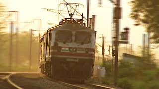 Ghaziabad Shriller With Newly LHBfied Kamakhya Bound NorthEast Express!!