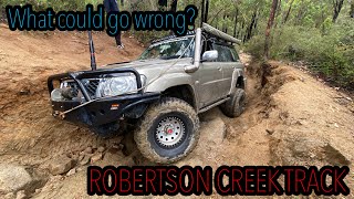 Hectic day out at ROBERTSON CREEK TRACK, BUNYIP STATE FOREST| Flexin, rock steps, broken hub & winch