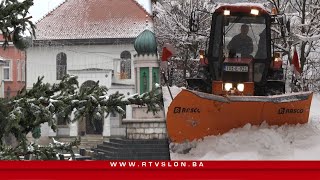 Za vikend snježne padavine, JKP „Komunalac“ Tuzla spremno dočekuje zimsku sezonu