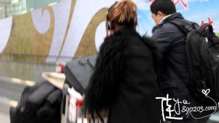 【佳YO fancam】 111206 miss A Jia arrival at Beijing airport