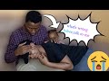 Prank: Crying over nothing in my husband's arms to see his reaction 🤣