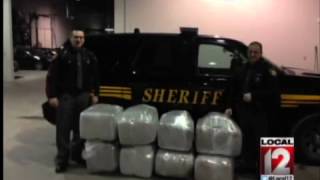 Two arrested, 425 pounds of pot seized in Warren County bust