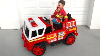 Super Senya rides a Fire Truck and plays Firefighter