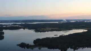 The world's most beautiful landing: Kuopio Airport, Finland [Finnair Embraer 190]