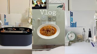 일상 vlog | 오피스텔 입주청소, 드디어 이사 ! 이사 후 작은 일상들, 에어랩 언박싱, 소소한 요리