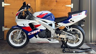 Restoration finale of a 90’s legend is complete!! 1993 Honda cbr900 fireblade revival (part 3/3)