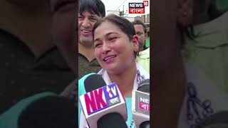 Khanakul এ ত্রাণ বিলি করতে গিয়ে ক্ষোভের মুখে Arambagh-এর TMC MP Aparupa Poddar #shorts