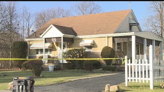 Woman found dead in Warren home, detectives say