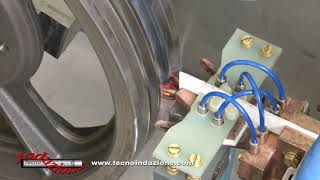 Induction hardening of grey-cast-iron wheels - UN4AC machinery