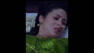Actress Sadha .. hot scene from Torchlight ❤️😘😘