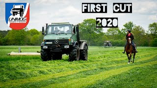 ⚡Unimog U1700 Krone Easy Cut ⚡ Erster Schnitt 2020 |  Mähen und Kehren | Case MX135 |