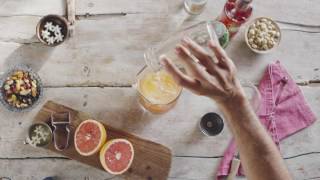 How To Make a Tanqueray Grapefruit Fizz | HOW TO