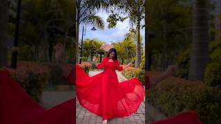 Poses In Gown | Must Try | #howtopose #shorts | Santoshi Megharaj