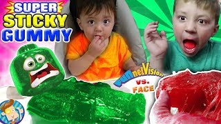 GUMMY PIZZA in MOMMY'S CLEAN HOUSE Joke FUNnel V Gummies Recycle Pt 2 Vlog