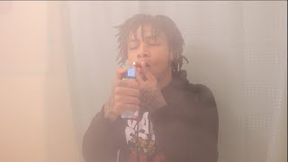 HOT BOXING MY BATHROOM FOR THE FIRST TIME