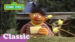 Ernie's Tree Fashion Report | Sesame Street Classic