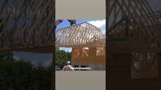 Roof trusses install