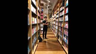 🧑‍🦰我在台灣🇹🇼《誠品書店》旅行✍️ #vlog #台灣#搞笑 #taiwan #旅行vlog #中國#台北 #shorts#香港#澳洲#墨爾本#中国#打工度假#背包客#讀書#誠品書店#文青