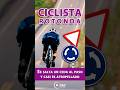 😰Ciclista casi provoca accidente #ciclista #rotonda #trafico #socialdrive