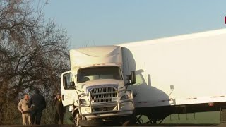 Big rig crash impacting I-5 traffic near Thornton