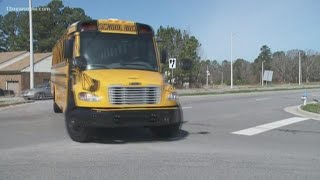 Chesapeake public schools consider new school start times